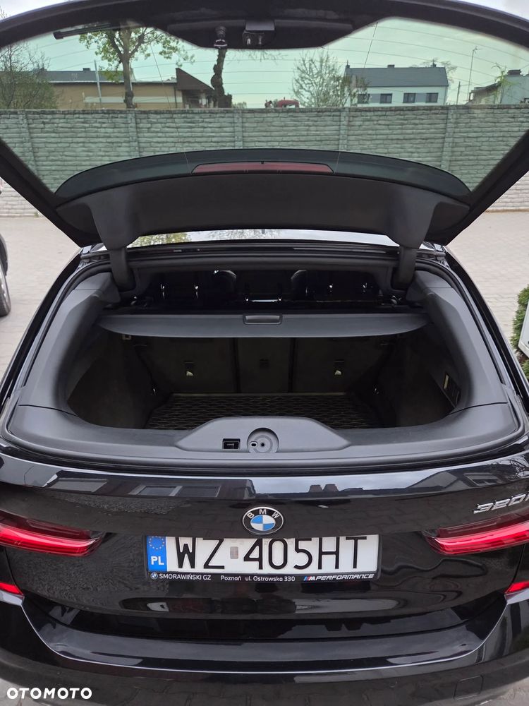 BMW Seria 3 320i GPF M Sport Shadow - 26