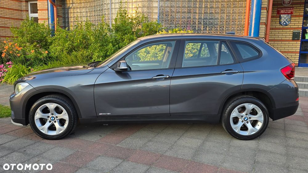 BMW X1 sDrive18i xLine - 7