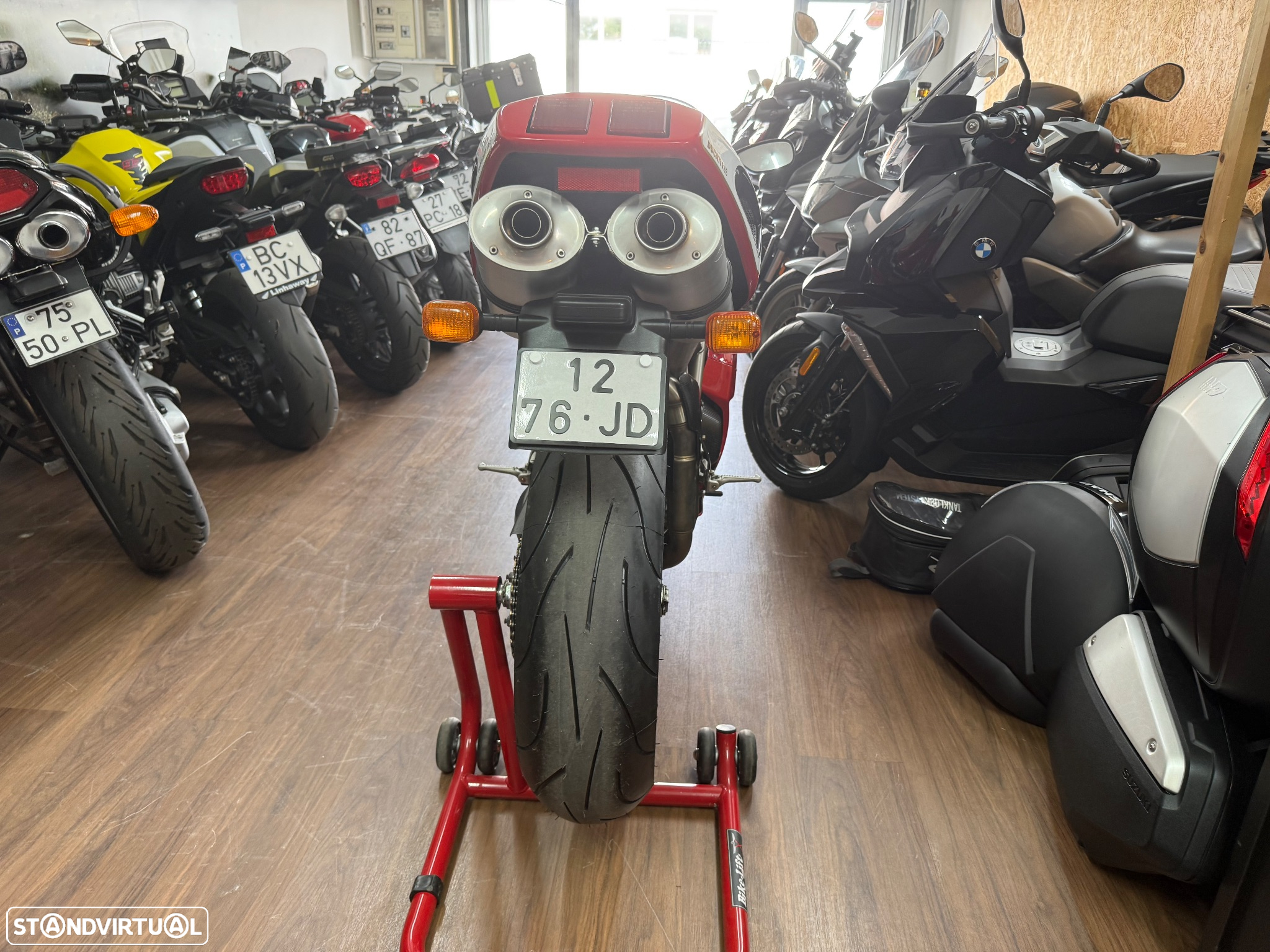 Ducati 916 - 29