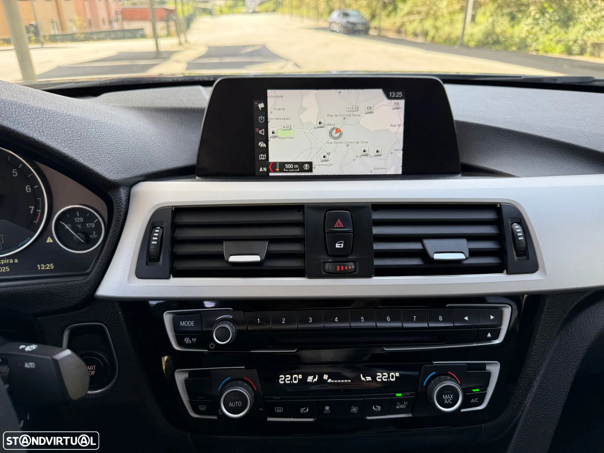 BMW 330 e iPerformance Line Sport - 28