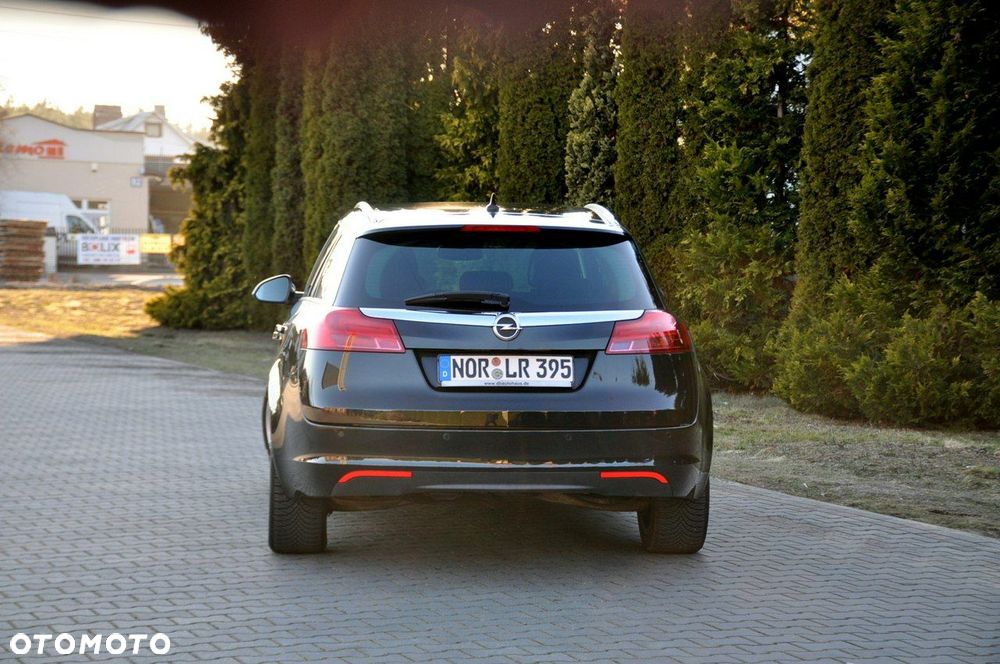 Opel Insignia - 15