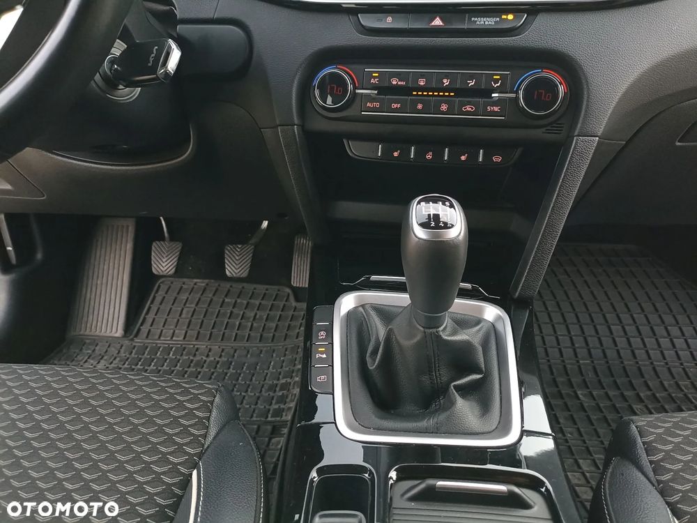 Kia Ceed 1.5 T-GDI L - 21