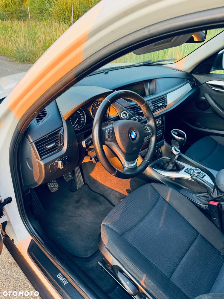 BMW X1 xDrive20i xLine - 11