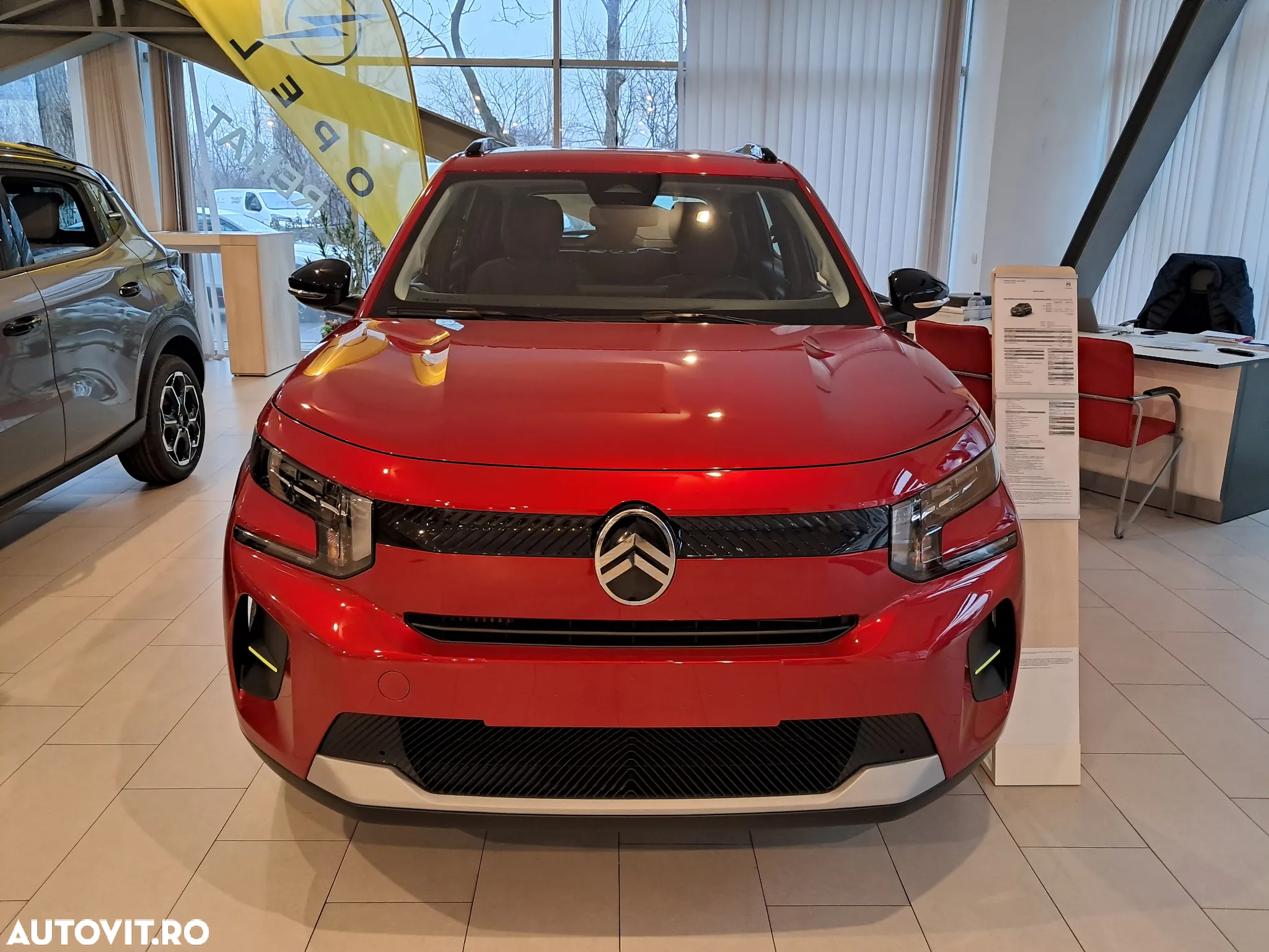 Citroën C3 1.2 PureTech 100 S&S BVM6 PLUS - 3
