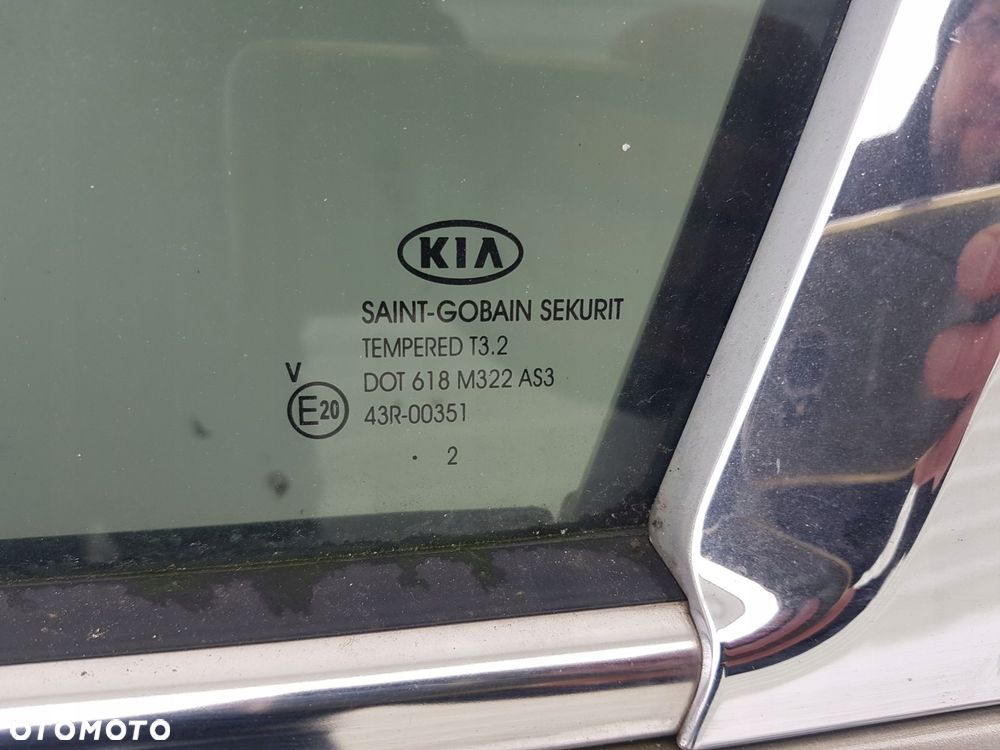 KIA SPORTAGE 3 III 10-15r DRZWI LEWE TYŁ TYLNE A3 - 5