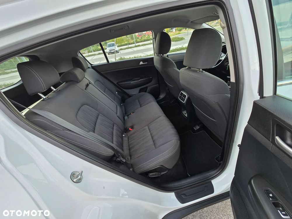 Kia Sportage 1.7 CRDI 2WD Vision - 12