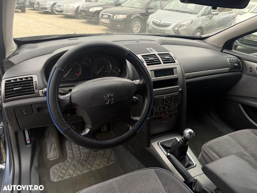 Peugeot 407 - 11