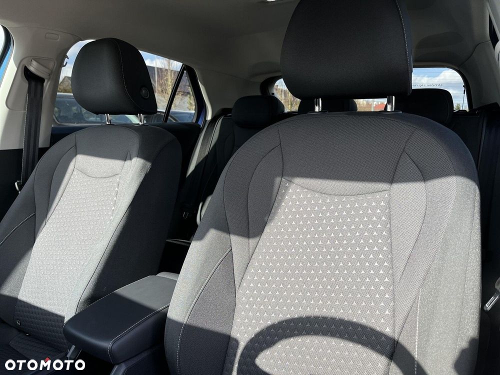 Volkswagen T-Roc - 18