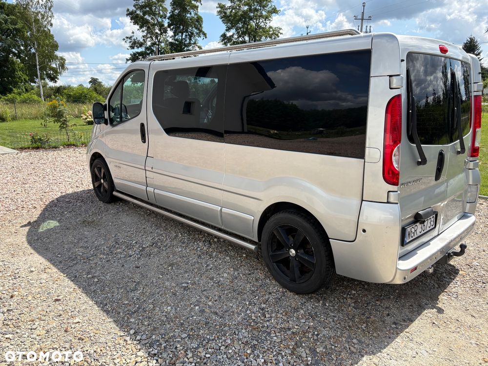 Renault TRAFIC - 1