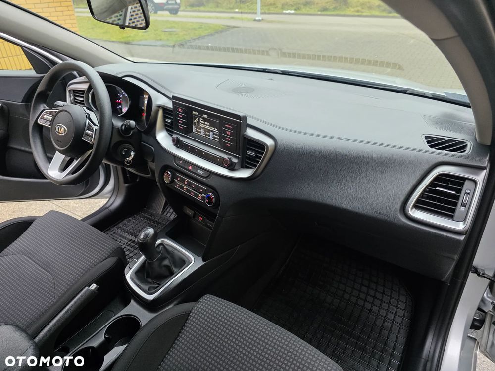 Kia Ceed 1.0 T-GDI S - 12