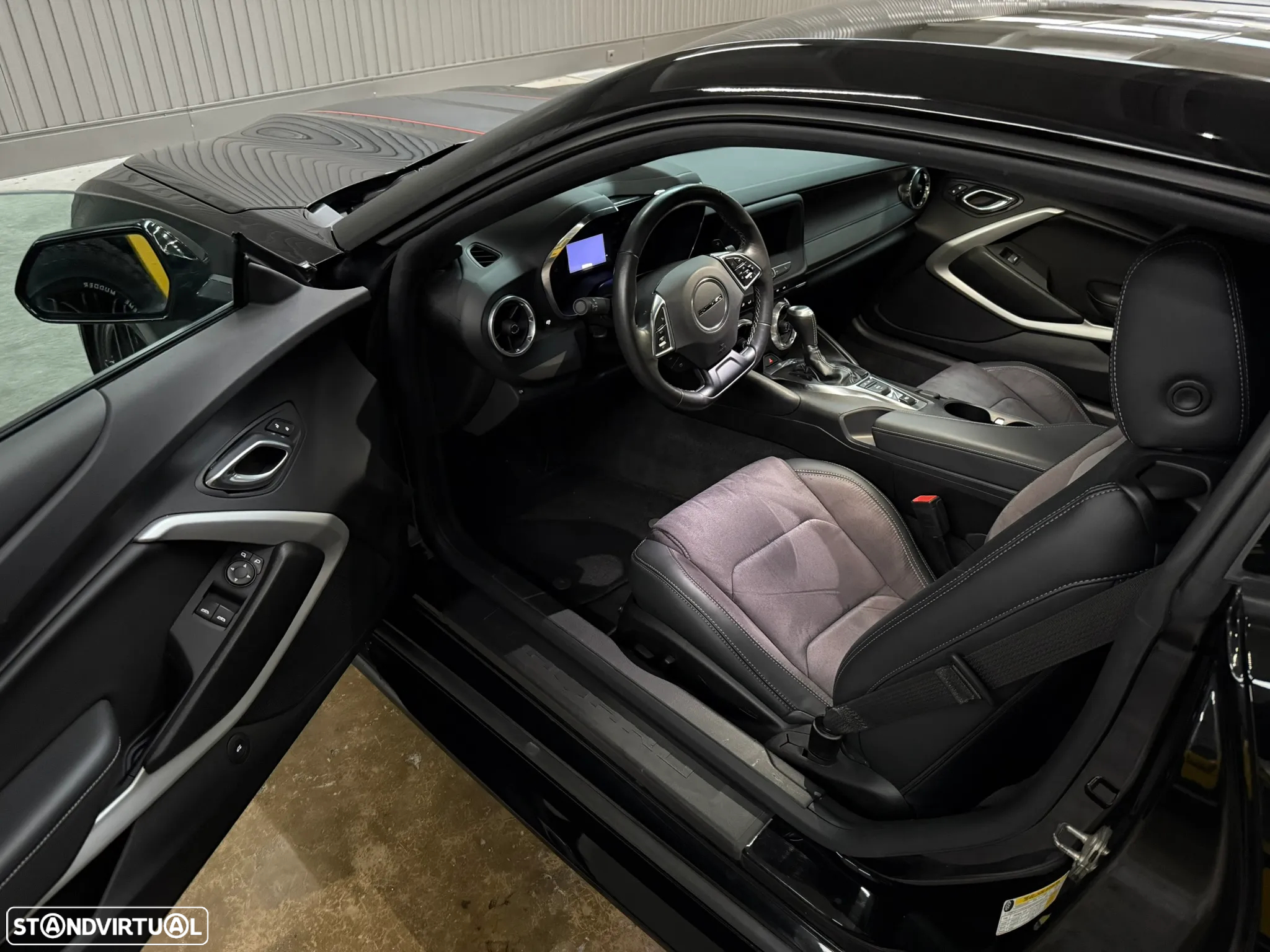 Chevrolet Camaro Coupe 2.0 Aut. - 20