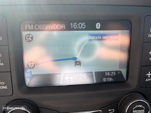 Jeep Renegade 1.4 MultiAir Limited - 23