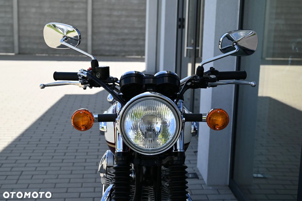 Kawasaki Inny - 38
