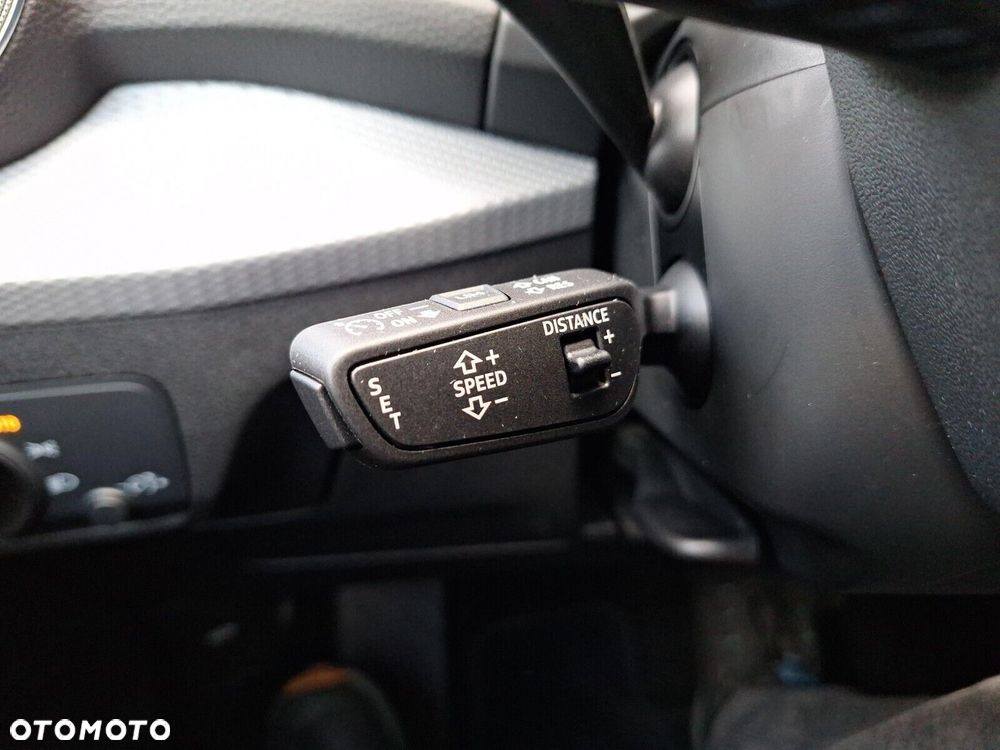 Audi Q2 - 18