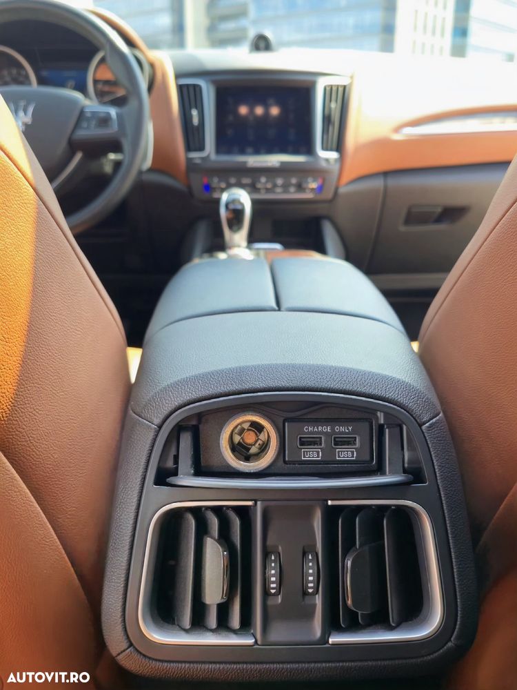 Maserati Levante Q4 GranLusso - 28