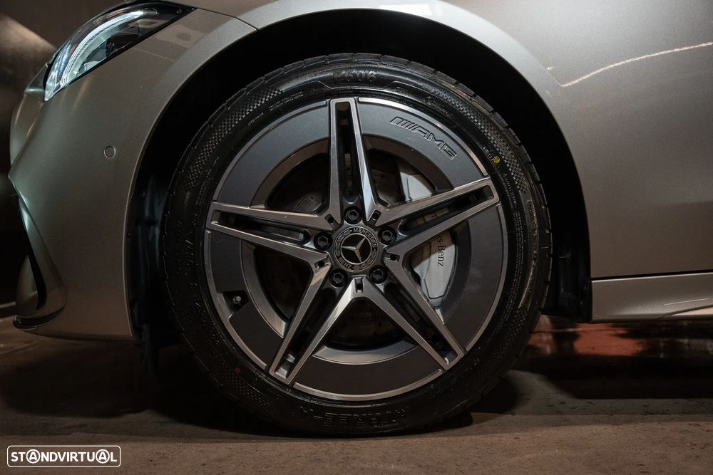 Mercedes-Benz C 300 e AMG Line - 9