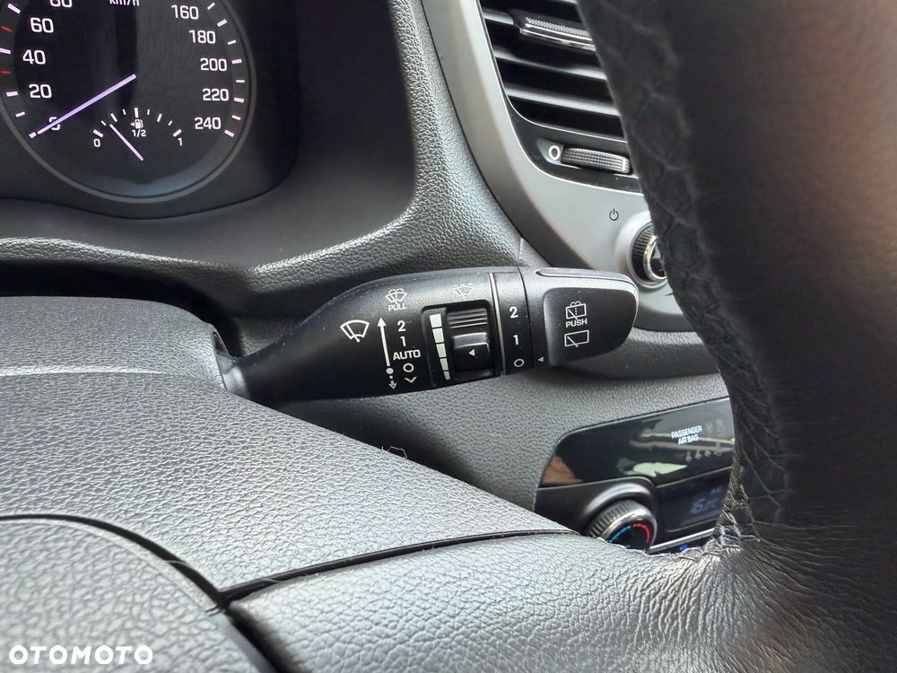 Hyundai Tucson 1.6 GDI BlueDrive Comfort 2WD - 29