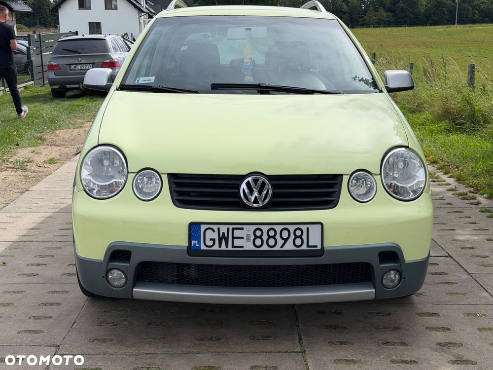 Volkswagen Polo - 2