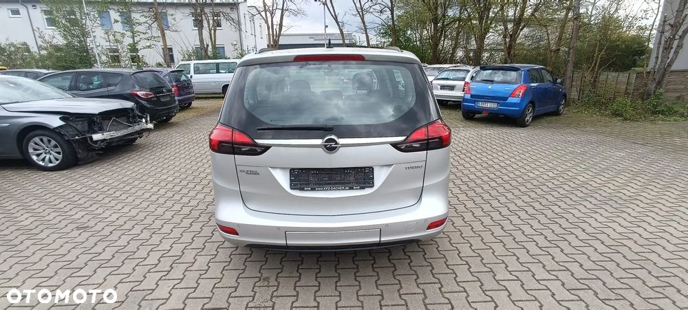 Opel Zafira - 4