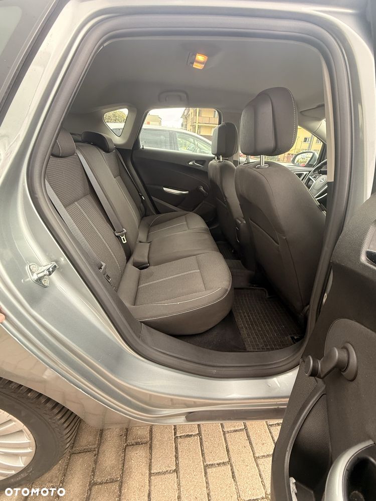 Opel Astra - 10