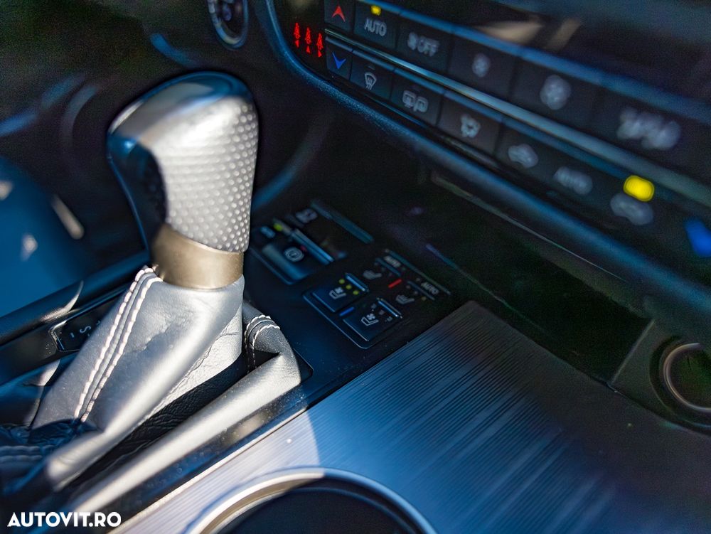 Lexus Seria RX ver-450h-hybrid-f-sport - 30