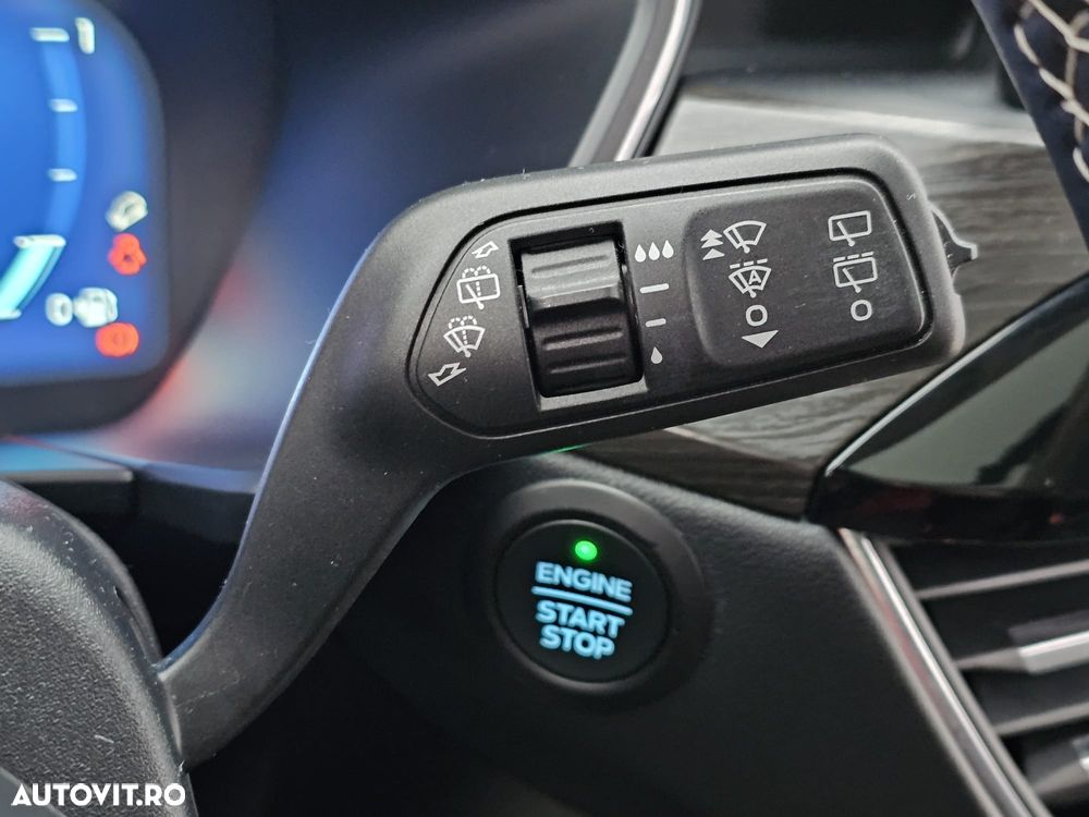 Ford Kuga 2.5 Duratec PHEV Vignale - 29