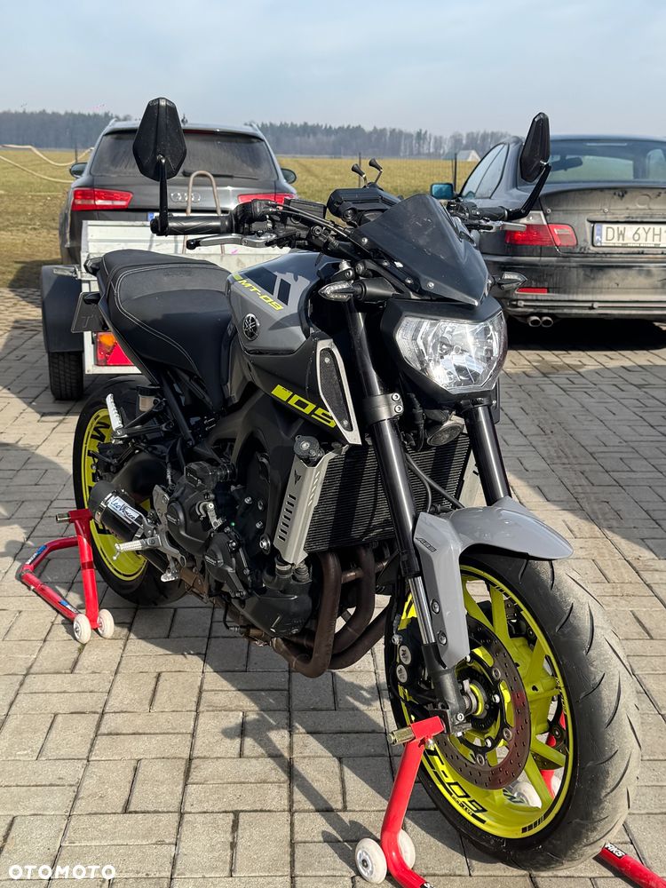Yamaha MT - 2