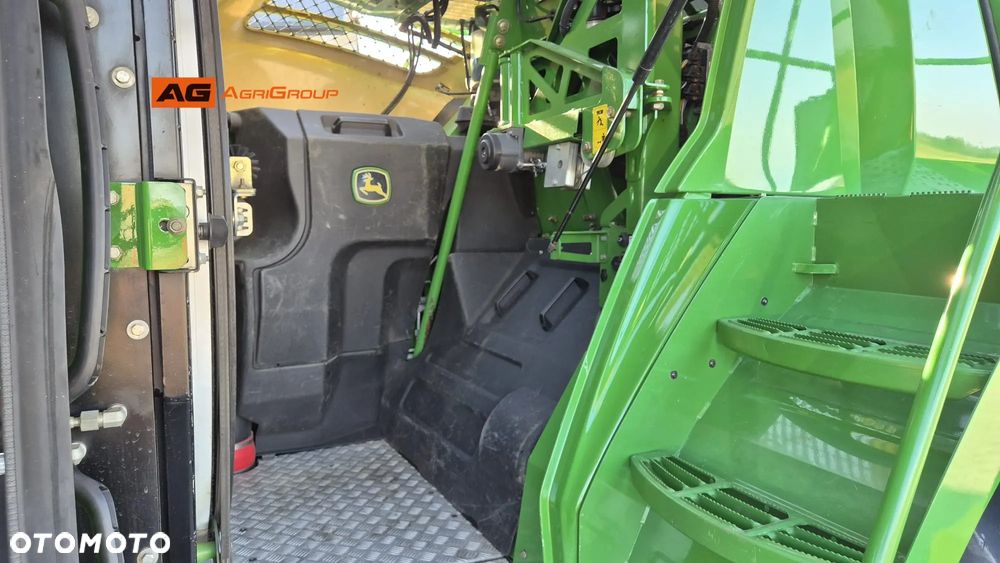 John Deere 8400i  2016R  VAT marża - 22