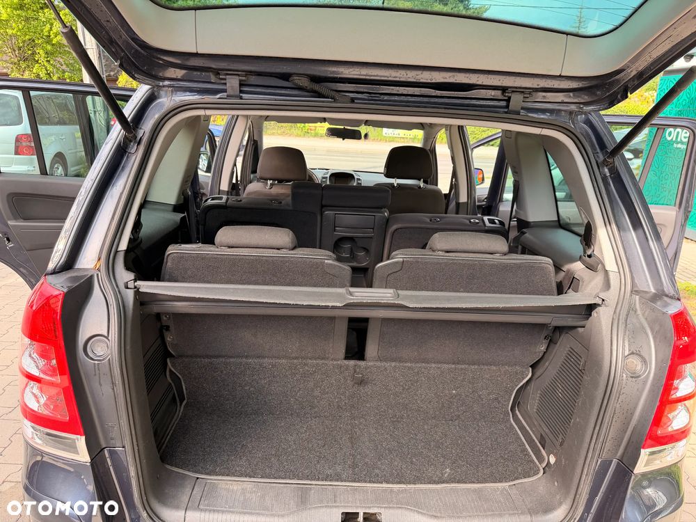 Opel Zafira 1.8 Family - 31