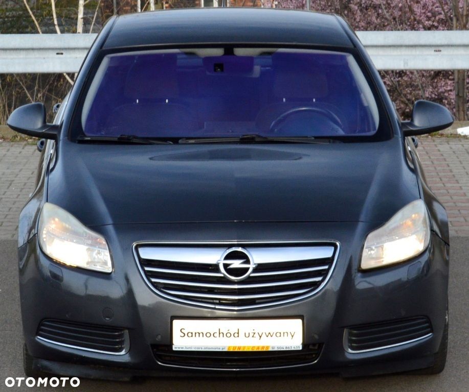 Opel Insignia - 18