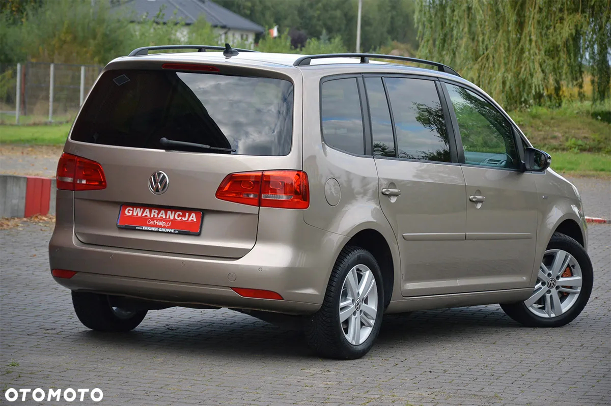 Volkswagen Touran 2.0 TDI DPF DSG MATCH - 23