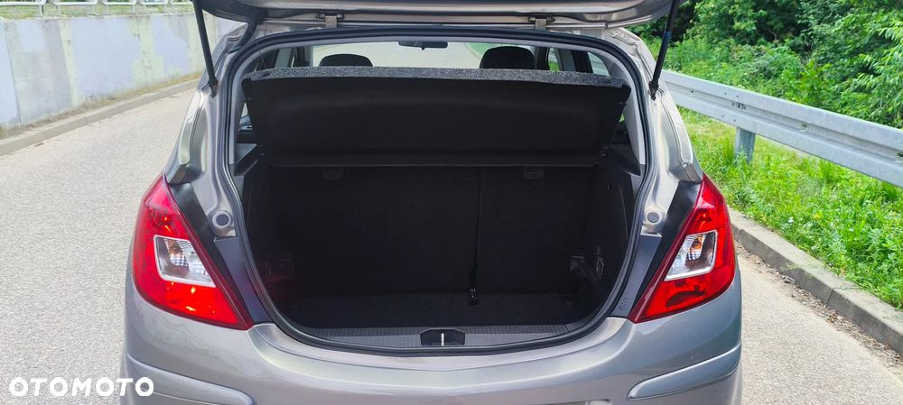 Opel Corsa - 9