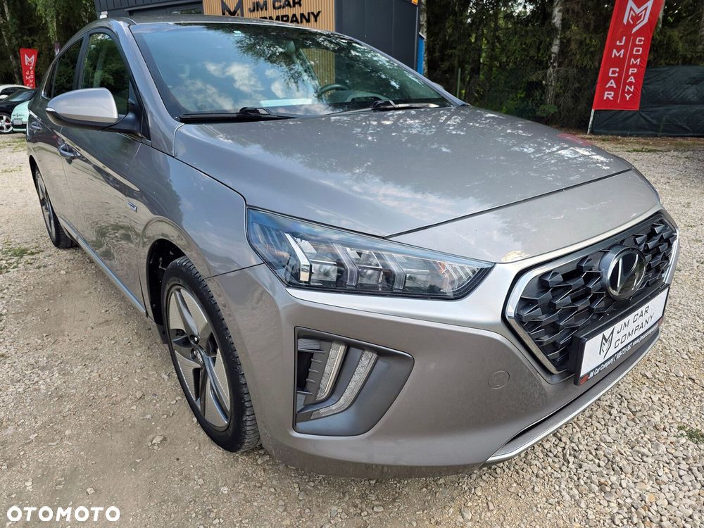 Hyundai IONIQ - 23