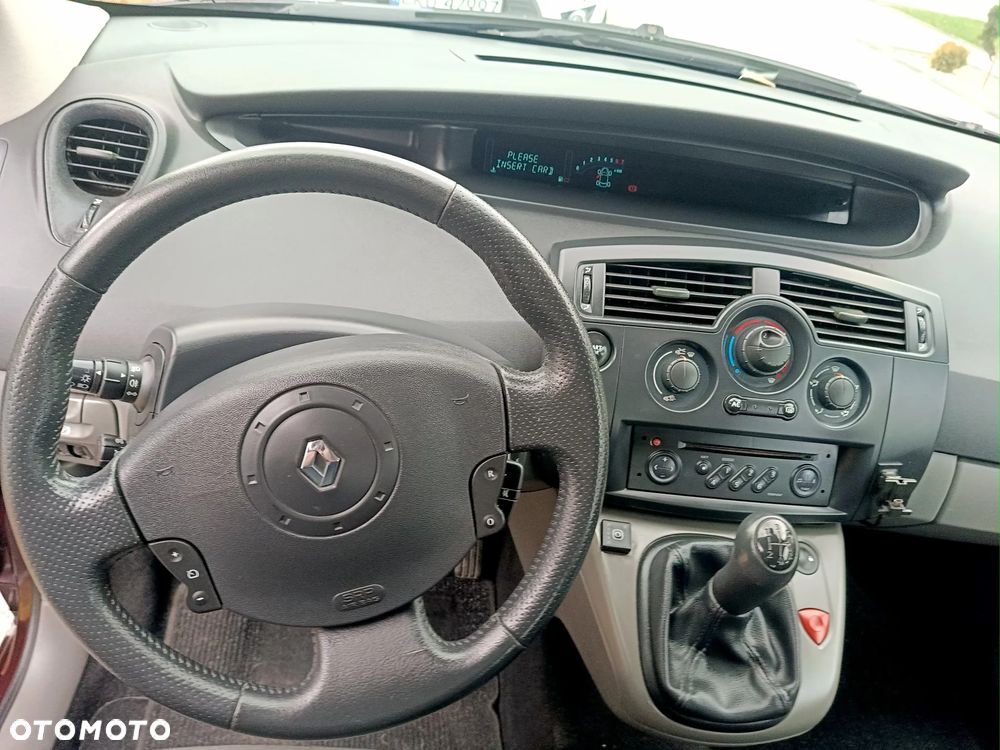 Renault Scenic - 26