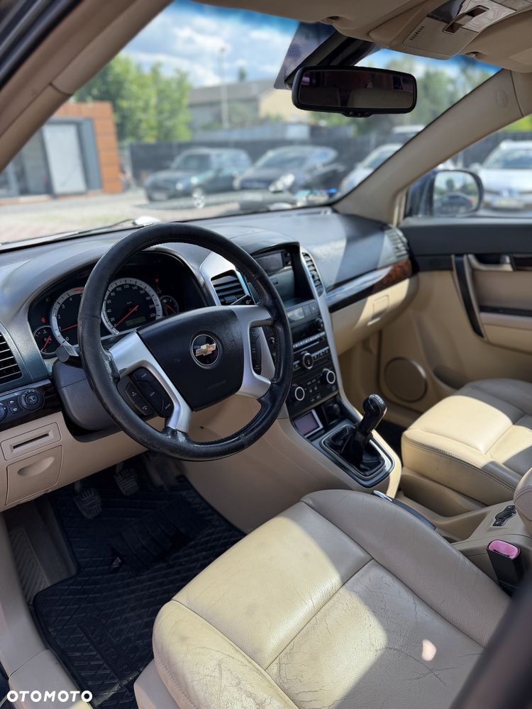 Chevrolet Captiva - 8