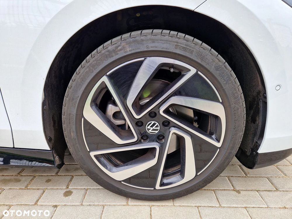 Volkswagen ID.7 77kWh Pro - 13