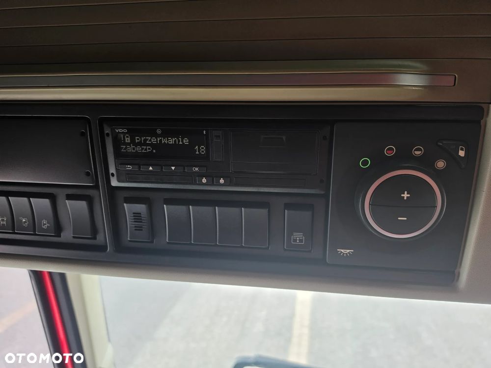 Volvo FH 460 / STANDARD / XXL / i SAVE / EURO 6/ GLOBETROTTER/ / AUTOMAT/SERVIS /2019/ KAMERA/ SKÓRY /PERFEKCYJNY STAN / ZABUDOWY  MIĘDZYOSIOWE/ - 28