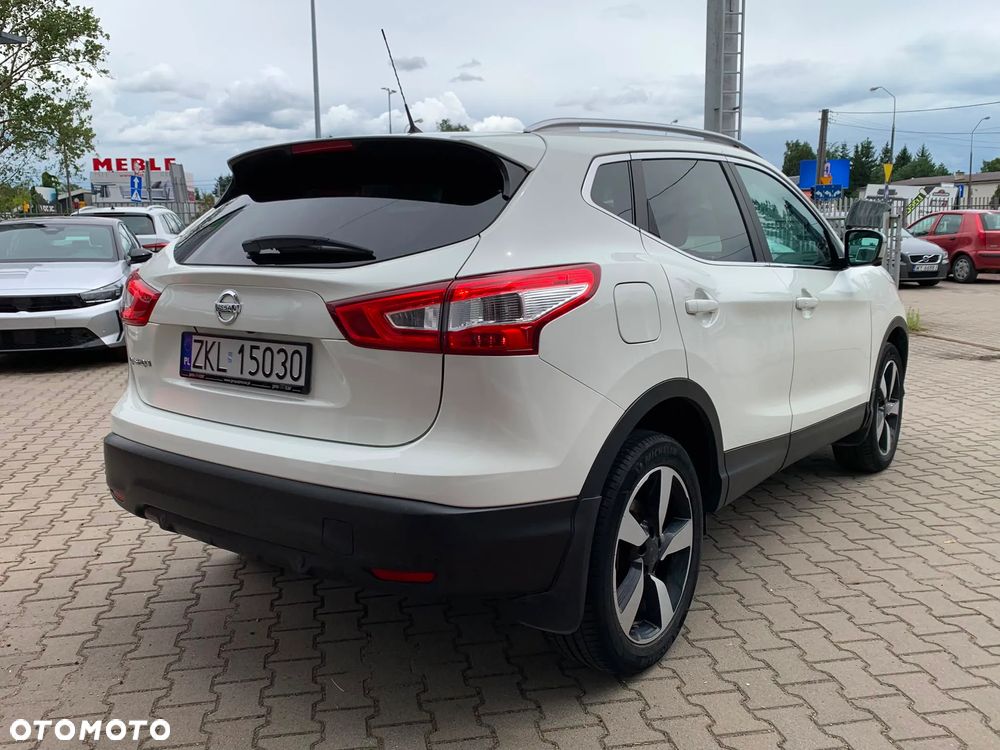 Nissan Qashqai - 8