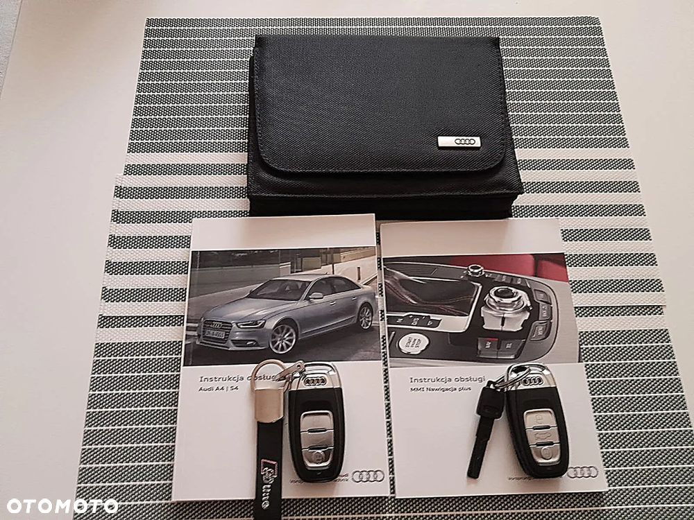 Audi A4 ver-1-8-tfsi-s-line-sportpaket - 39
