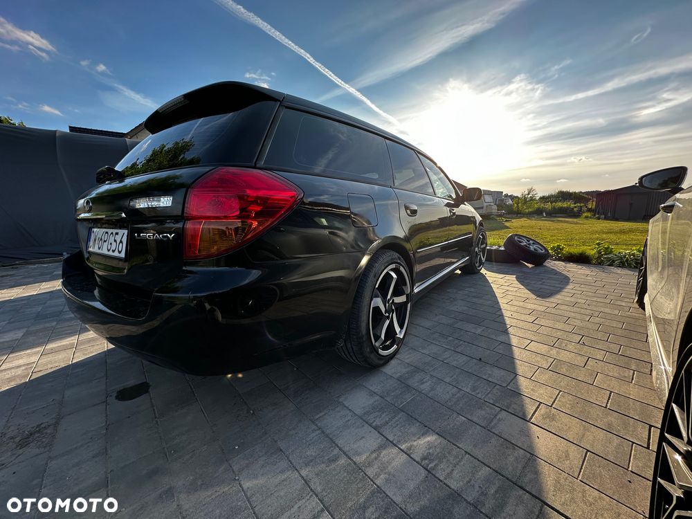 Subaru Legacy - 1