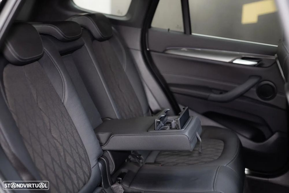 BMW X1 xDrive25e xLine - 20