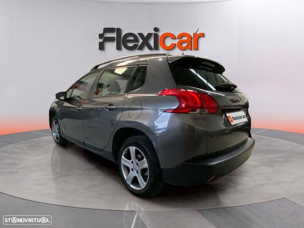 Peugeot 2008 1.2 PureTech Active - 6