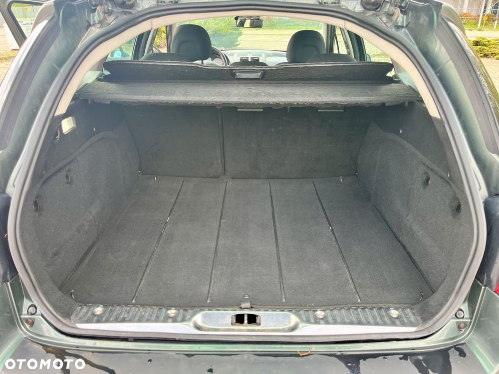 Peugeot 407 1.8 Presence - 11