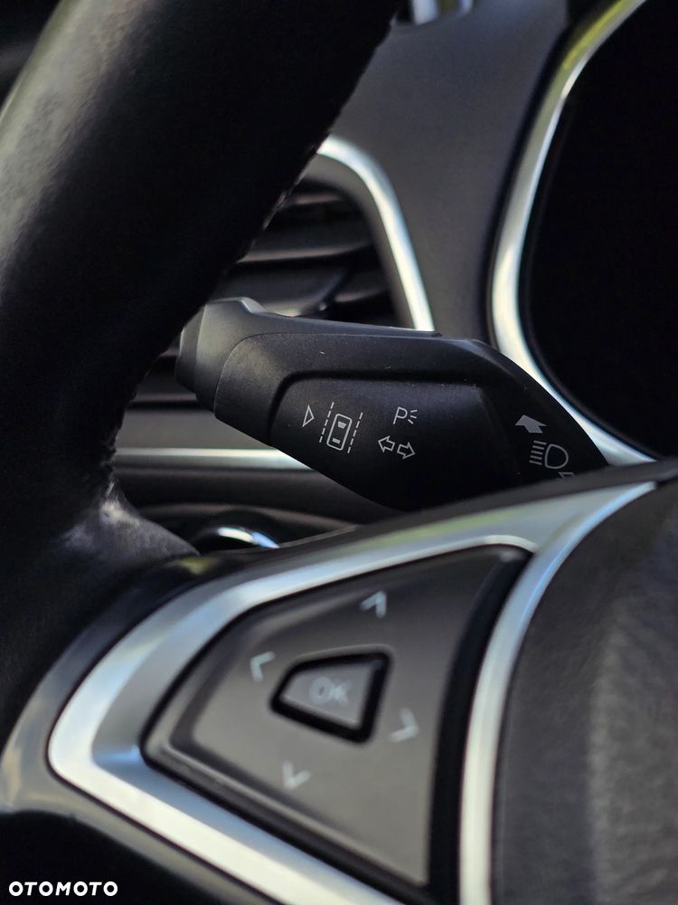 Ford S-Max 2.0 EcoBlue Titanium - 33
