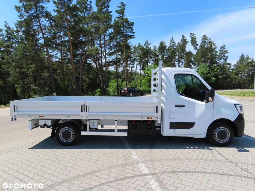 Renault Master 2.3 dCi 145 KM Skrzynia 4118 mm 8 Euro Palet WZMACNIANY 1219 Kg Ładowność HAK 2500 Kg Stan Jak NOWY POLECAM - 3