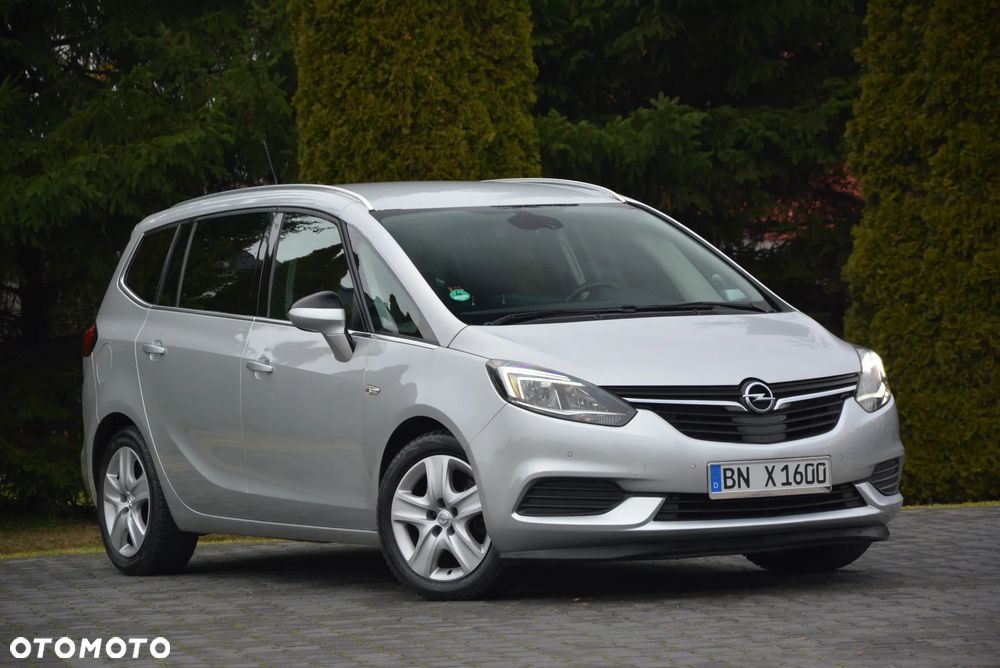 Opel Zafira 2.0 D Automatik 130 kW Edition - 9