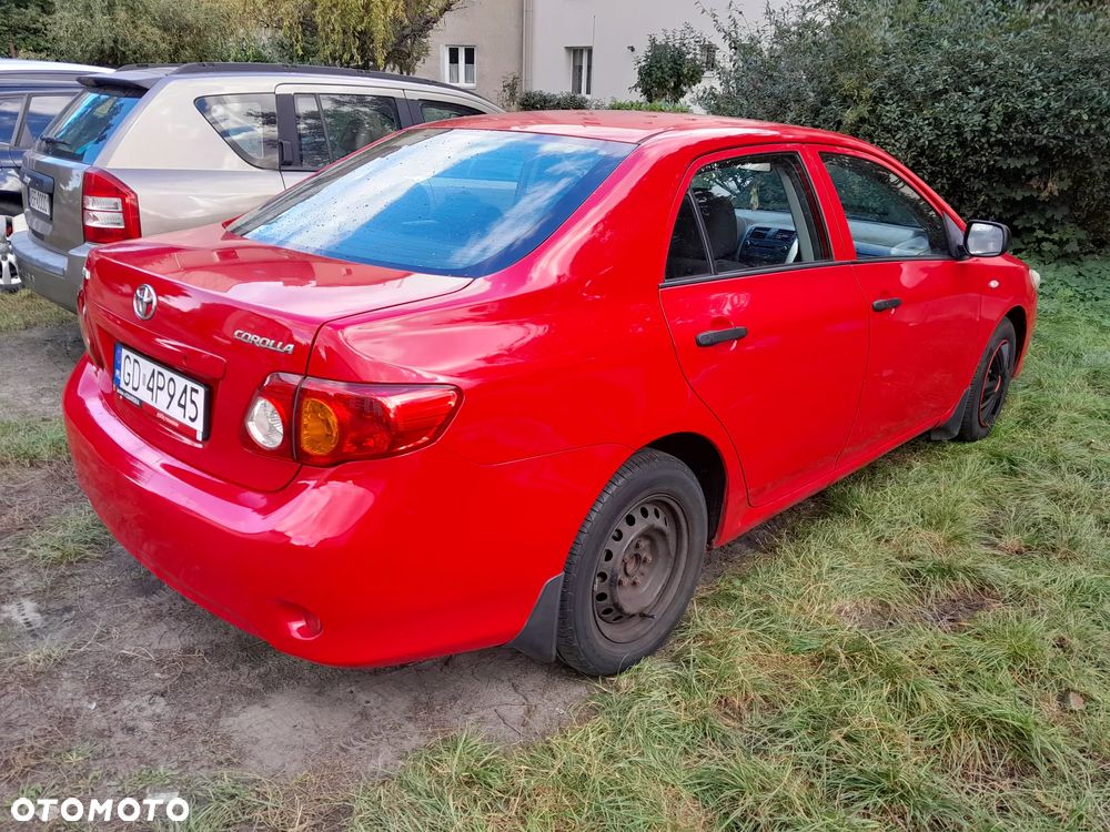 Toyota Corolla - 3