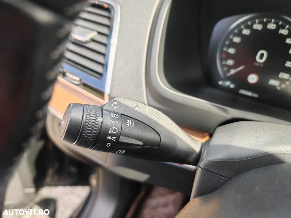 Volvo XC 90 D5 AWD Geartronic Inscription - 20