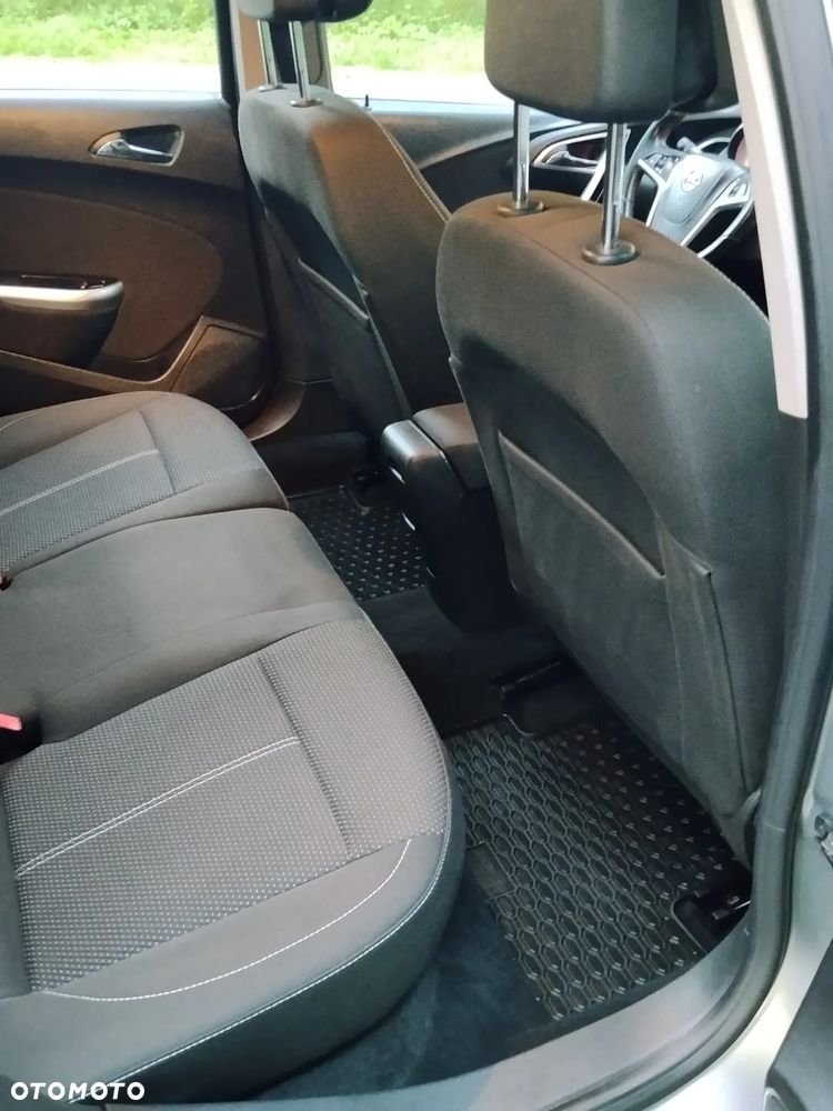 Opel Astra - 18