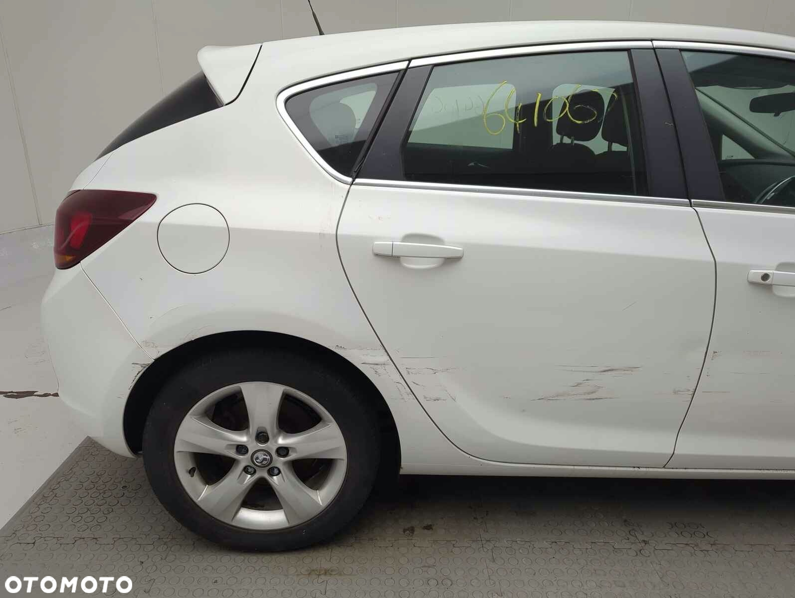 Opel Astra 2.0 CDTI DPF Innovation - 11